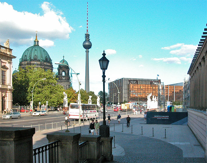Berlin: Palast der Republik. Während der Asbestsanierung