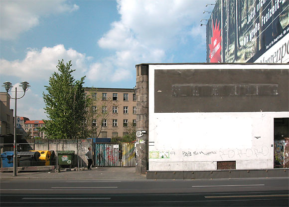 Berlin-Mitte: Leipziger Straße nahe Wilhelmstraße