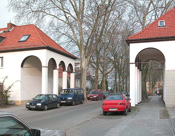Paradestra&szlig;e, Blick in Richtung Tempelhofer Damm
