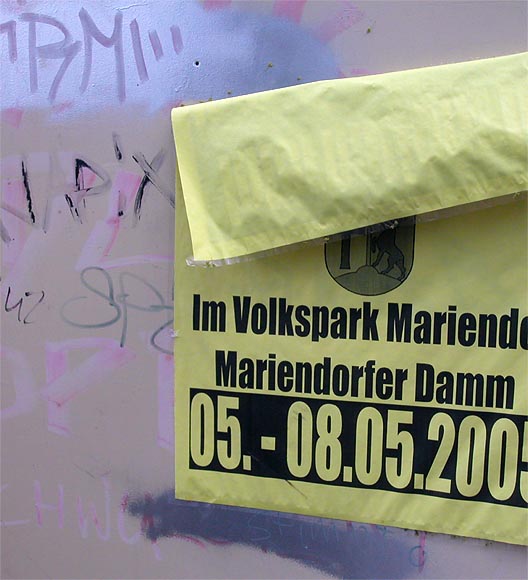 Graffiti: Andlauer Weg, am Volkspark Mariendorf 