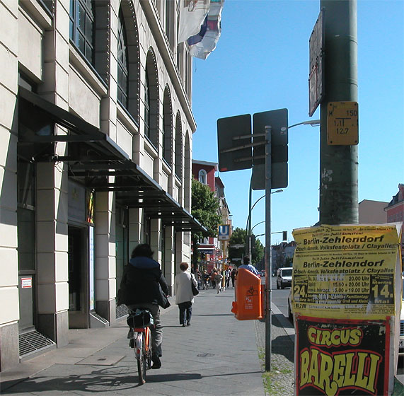 Karstadt, Tempelhofer Damm, Architekt: Harald Deilmann 
